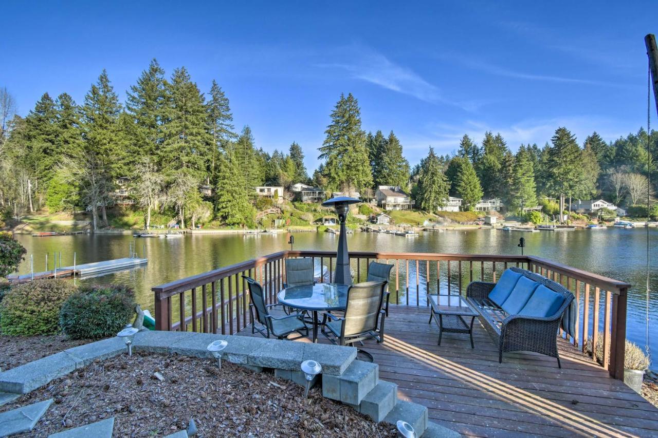 The Peacock House - Waterfront Home With Hot Tub! Olympia Exterior photo